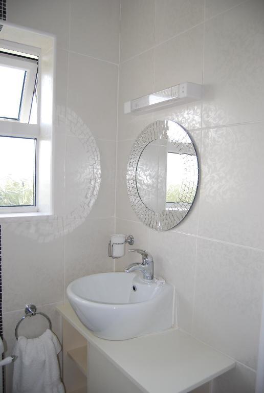 Clonmore Lodge B&B Quilty Bilik gambar